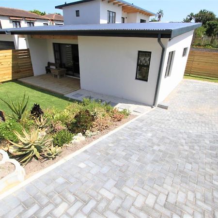Garden Flat - Walk To The Beach Plettenberg Bay Exterior photo